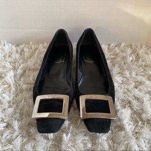 Authentic Roger Vivier Suede Flats